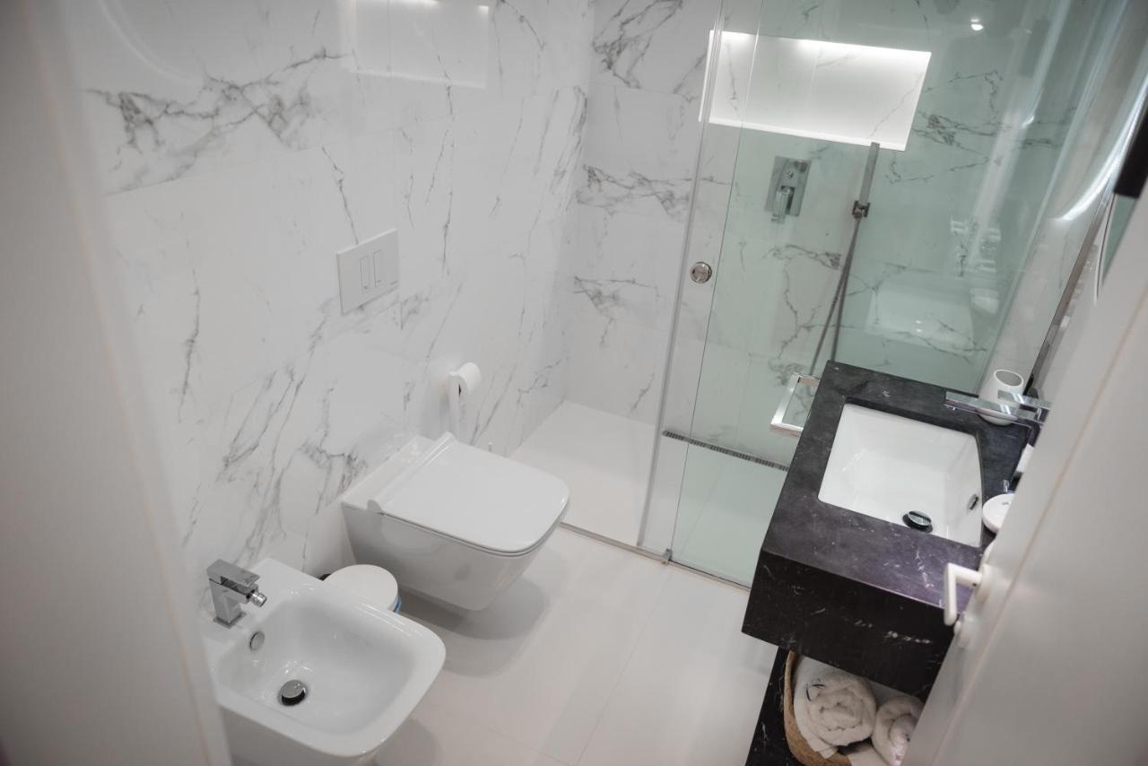 Tam Skanderbeg Square City Center Apartment No4 Tirana